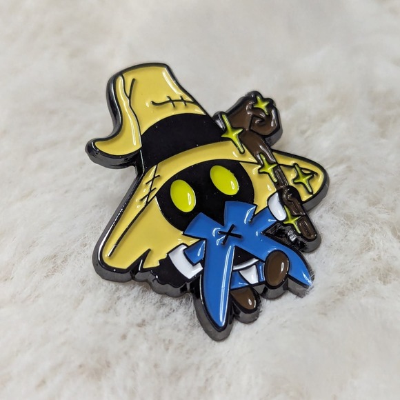 Final Fantasy Vivi Ornitier Pin Enamel Brooch - Picture 2 of 3